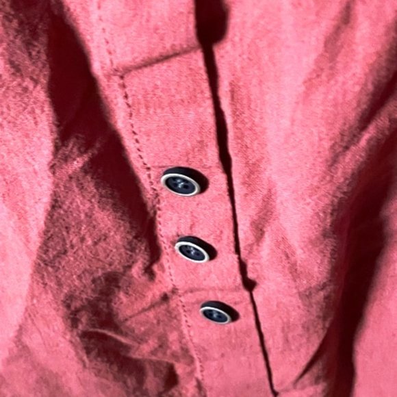 Top - Picture 2 of 5